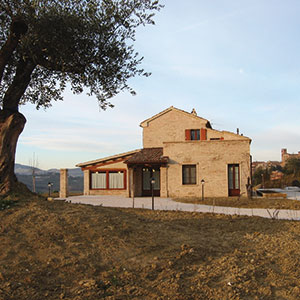 Soggiorno di 2 notti all'Agriturismo Antica Fonte La Cannella