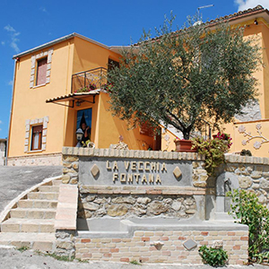 Agriturismo La Vecchia Fontana Cover