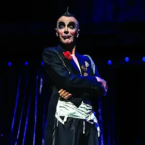 Teatro Carani Cover