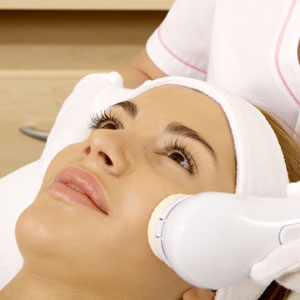 Arianna beauty center Cover